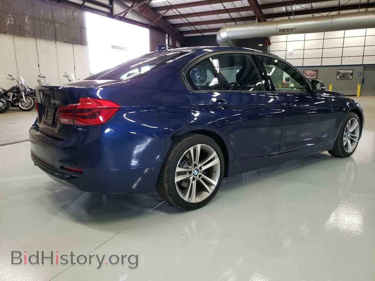 2016 BMW 3 SERIES - VIN: WBA8E3G52GNT78726 - Фото 3