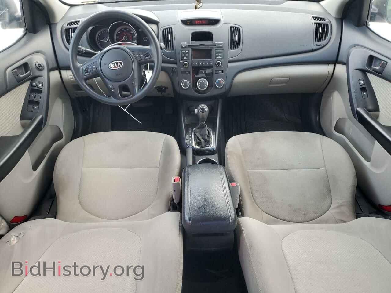2012 KIA FORTE - VIN: KNAFU4A2XC5546556 - Фото 8