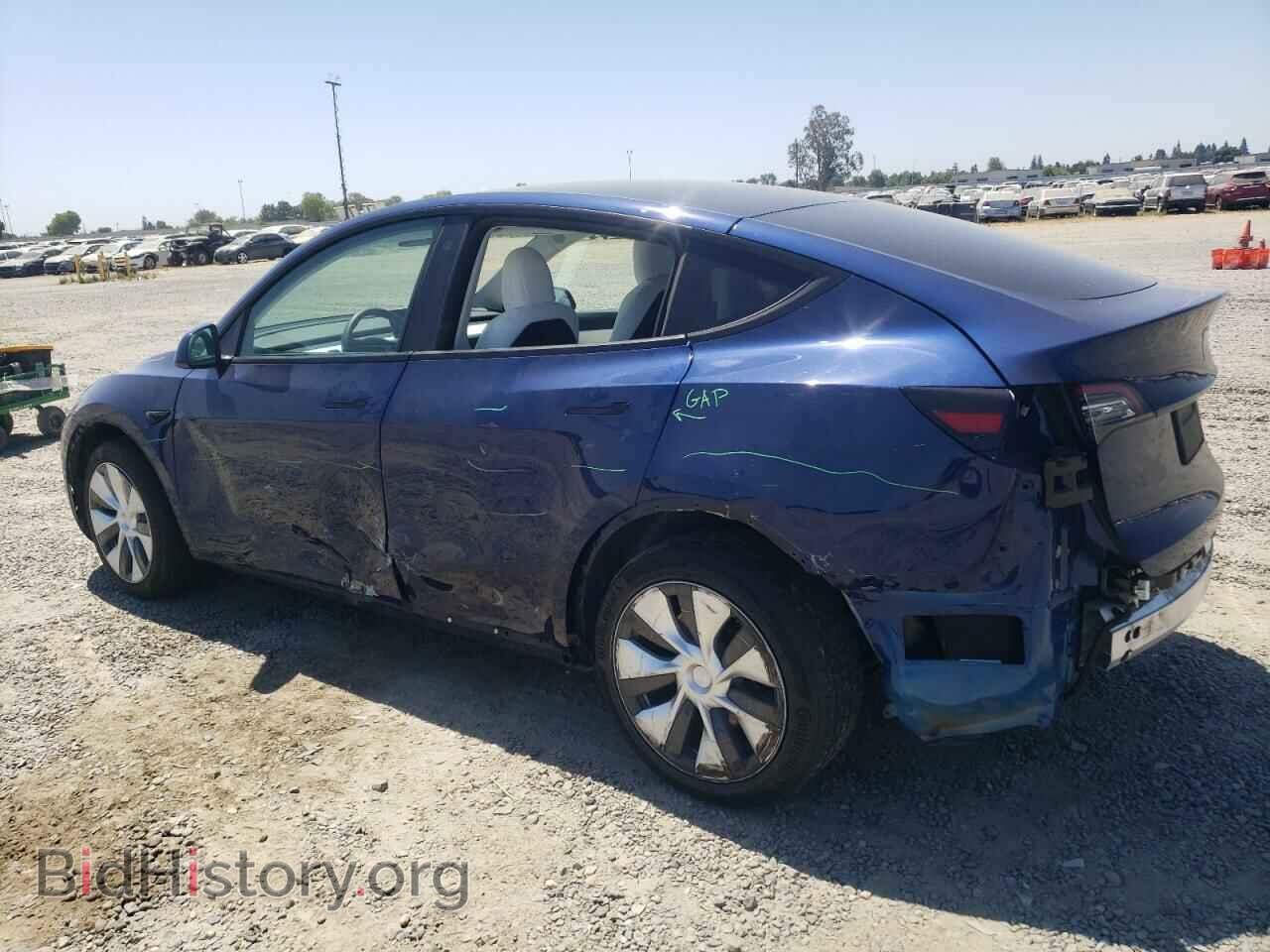 2022 TESLA MODEL Y - VIN: 7SAYGDEE5NF355347 - Фото 2