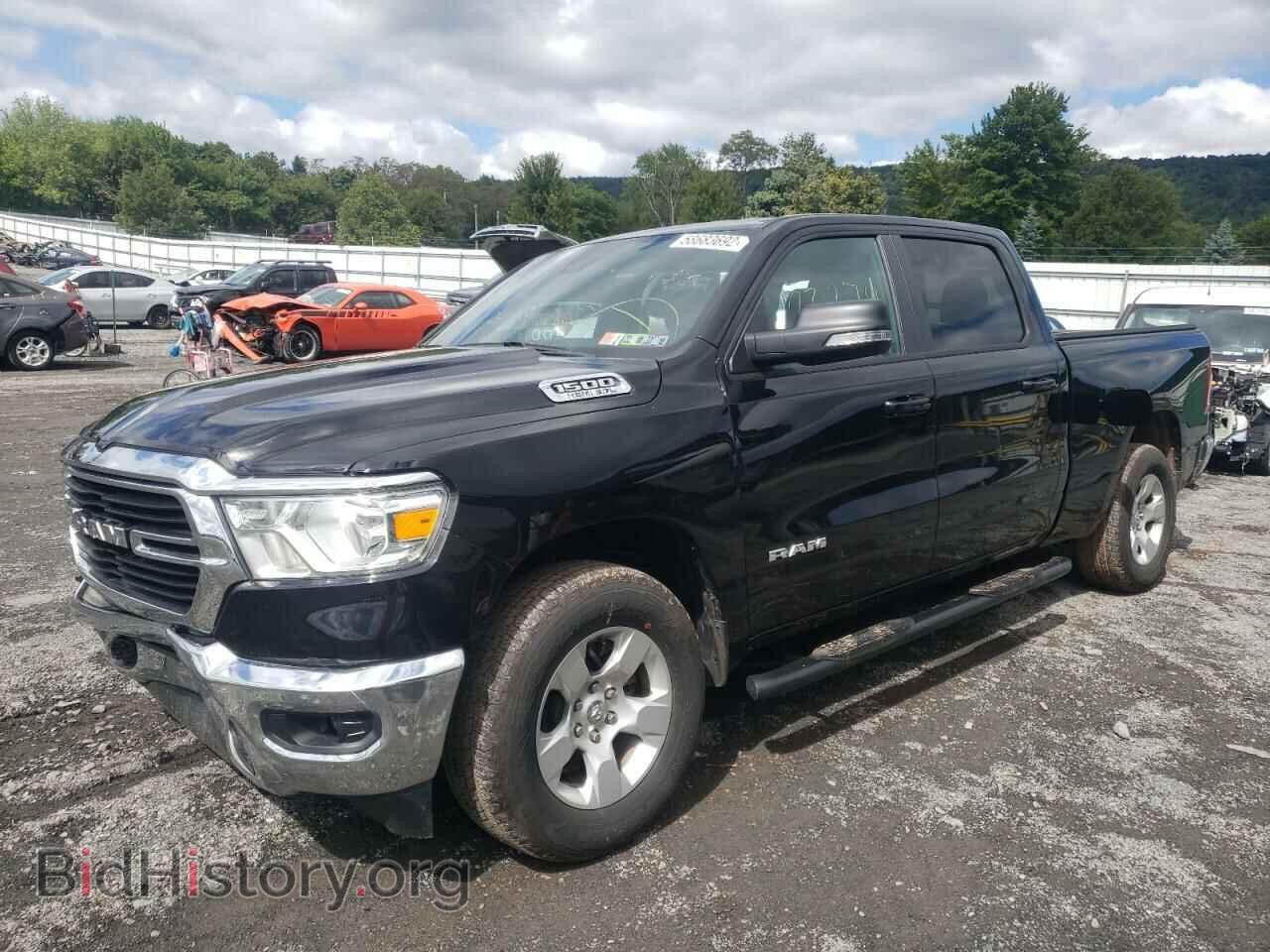 2021 RAM 1500 - VIN: 1C6SRFMT1MN618885 - Фото 2