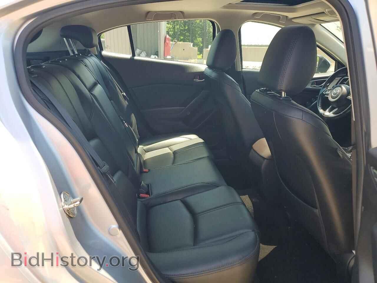 2018 MAZDA 3 - VIN: 3MZBN1L39JM231318 - Фото 10