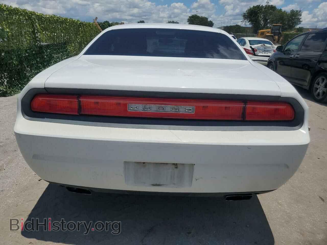 2014 DODGE CHALLENGER - VIN: 2C3CDYAG3EH312980 - Фото 6