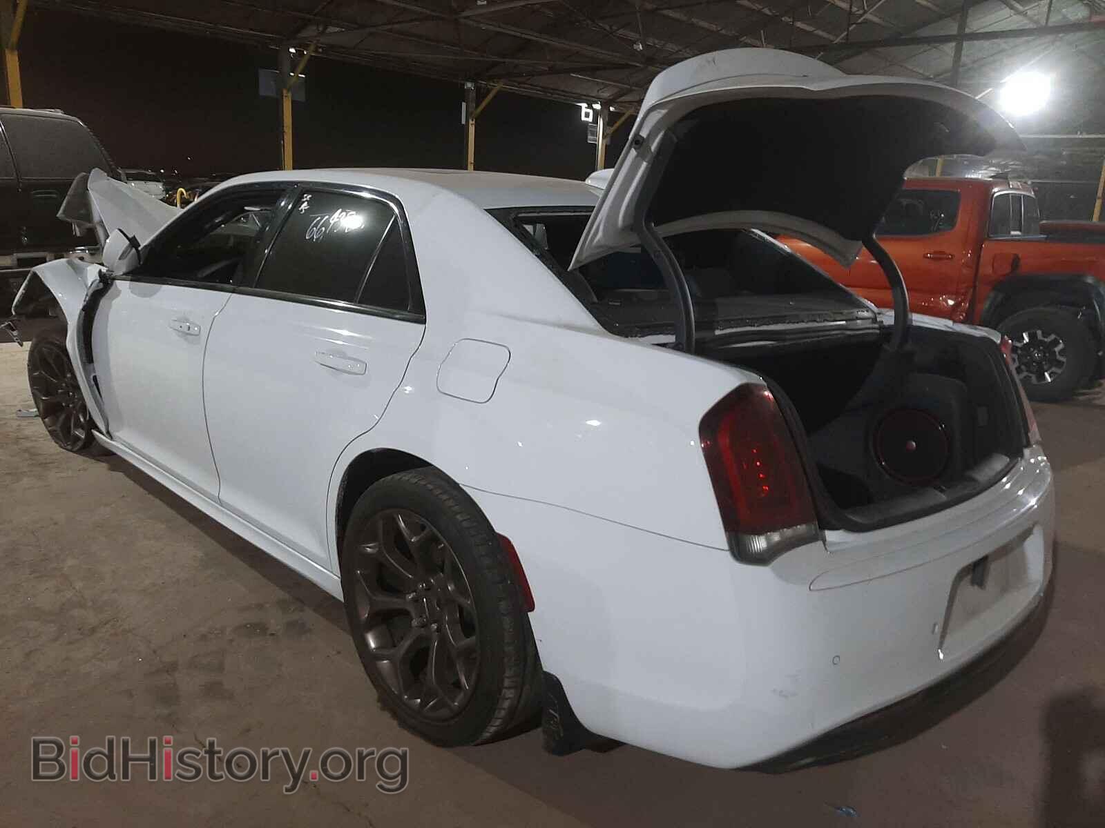 2017 CHRYSLER 300 - VIN: 2C3CCABT6HH512259 - Фото 3