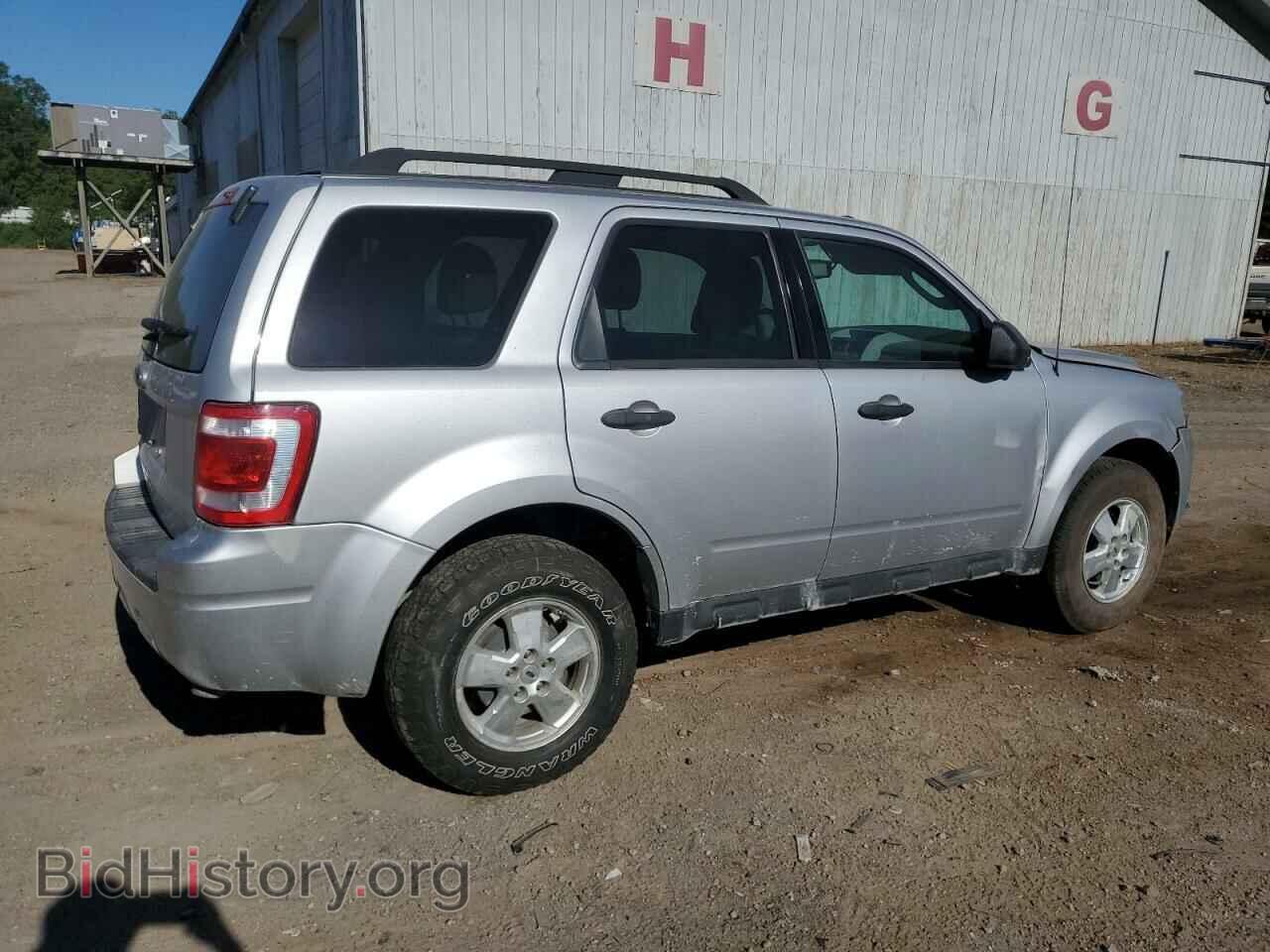 2011 FORD ESCAPE - VIN: 1FMCU9D73BKB72250 - Photo 3