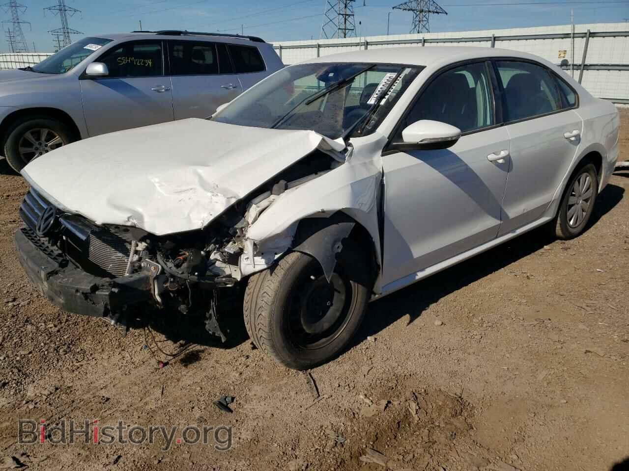 Photo 1VWAP7A3XCC063379 - VOLKSWAGEN PASSAT 2012