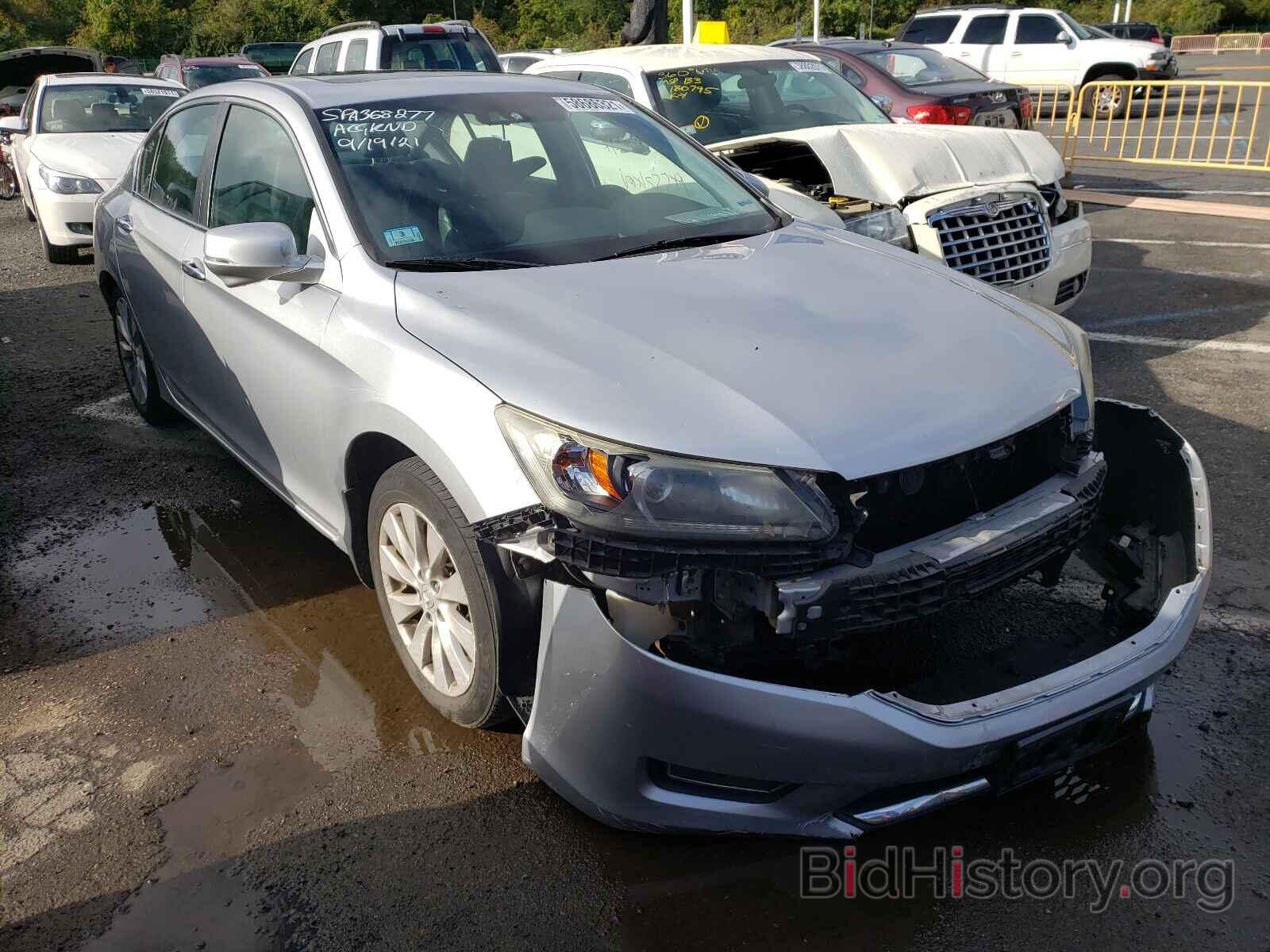 Photo 1HGCR2F83DA009661 - HONDA ACCORD 2013