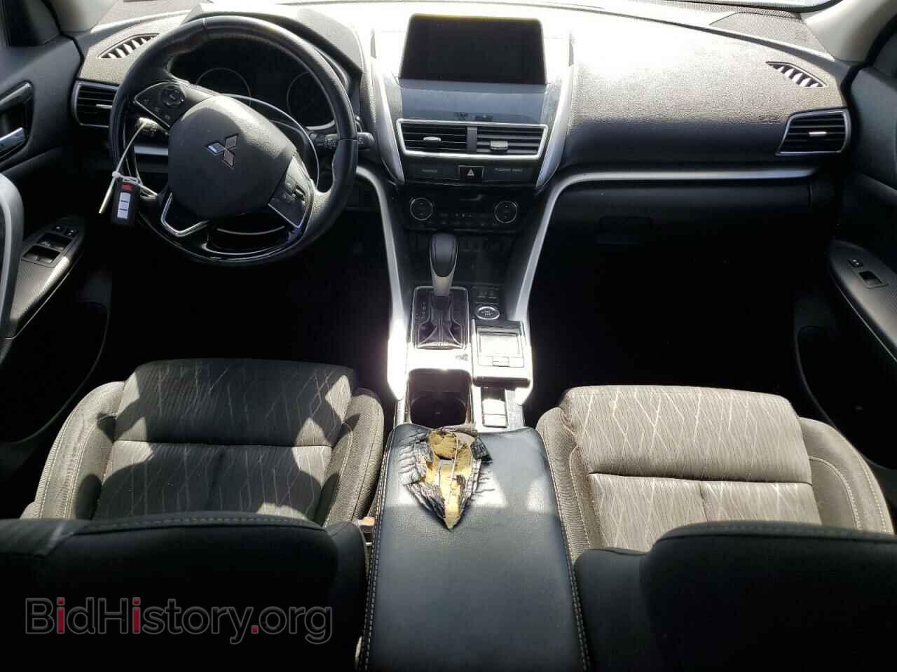 2018 MITSUBISHI ECLIPSE - VIN: JA4AT5AA5JZ042168 - Photo 8