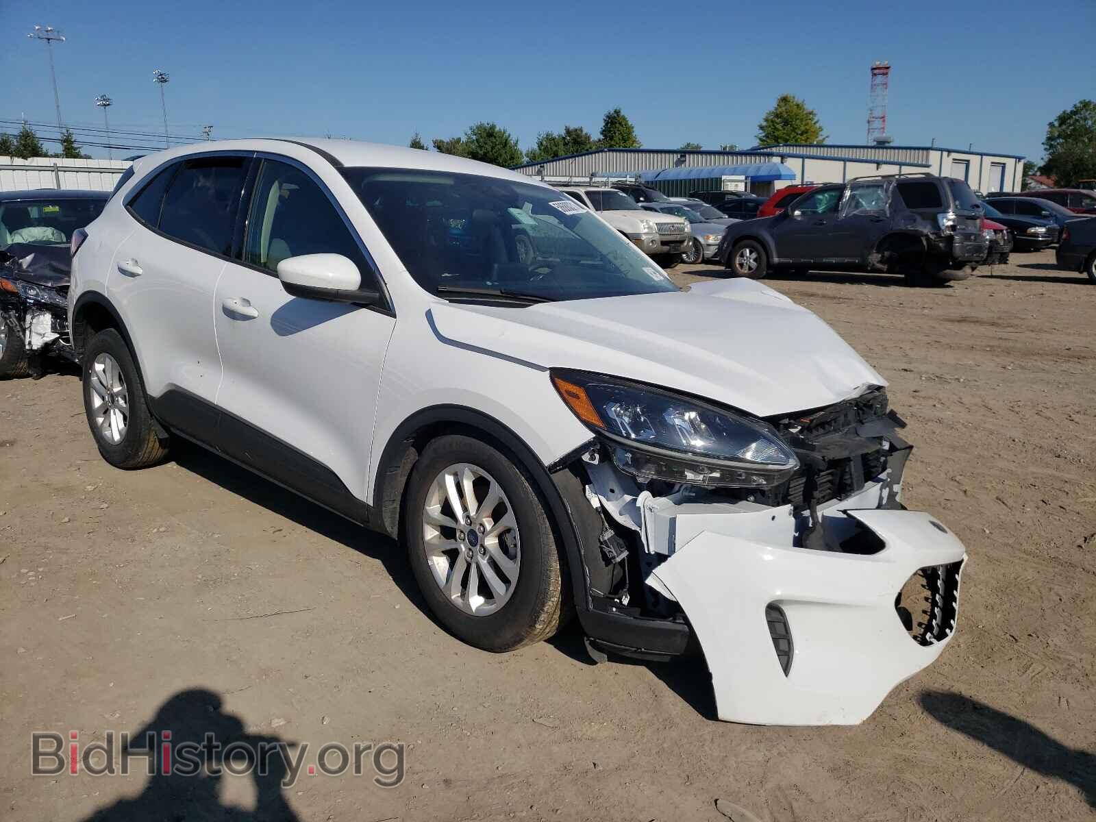 Photo 1FMCU0G63LUA12390 - FORD ESCAPE 2020