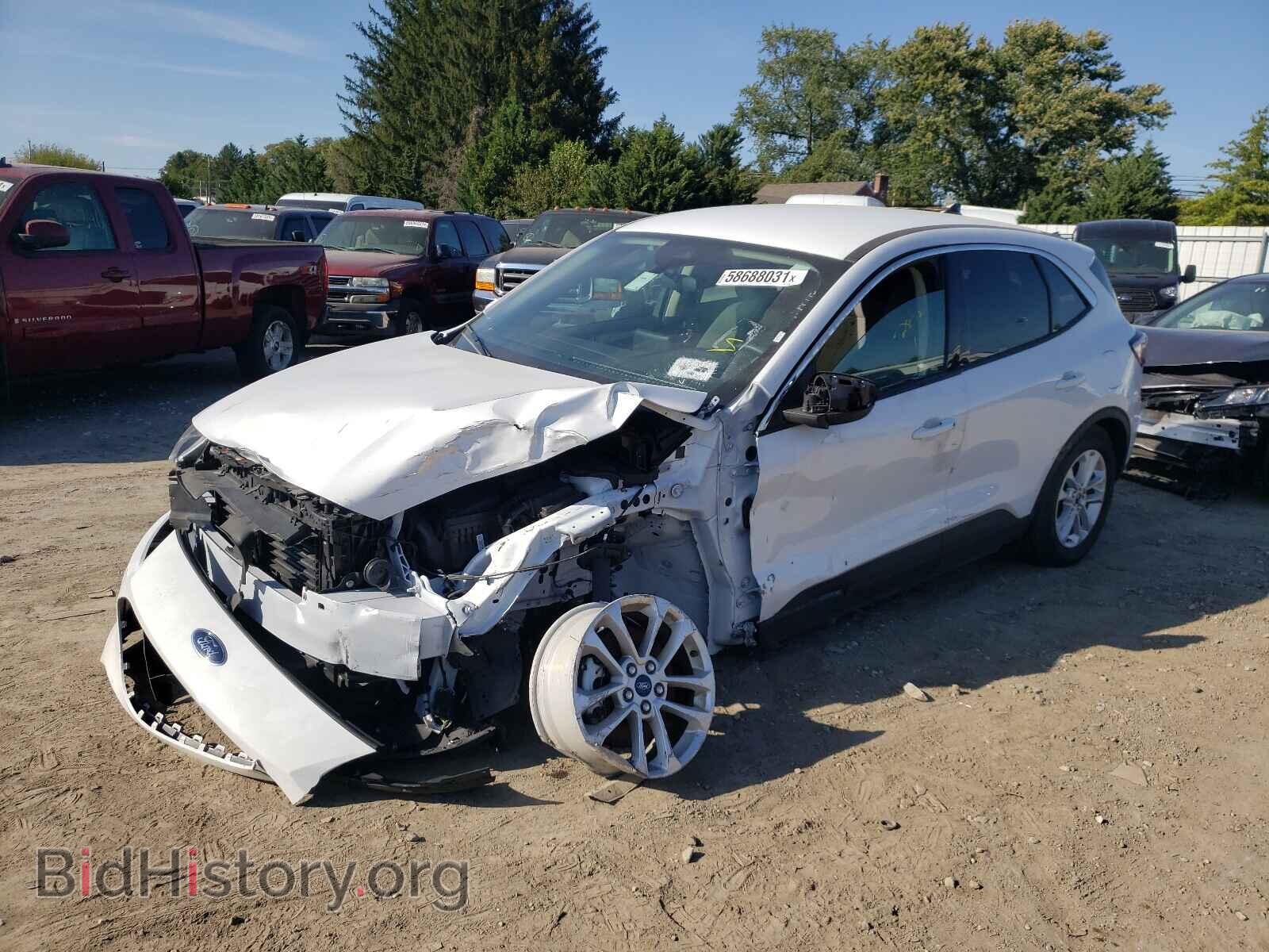 2020 FORD ESCAPE - VIN: 1FMCU0G63LUA12390 - Photo 2