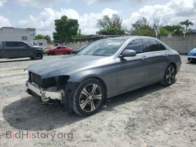 2017 Mercedes-Benz E-CLASS 300, gray — VIN WDDZF4JB8HA114272, Copart