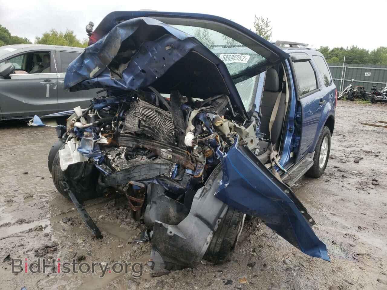 2010 FORD ESCAPE - VIN: 1FMCU9D73AKB10250 - Фото 2