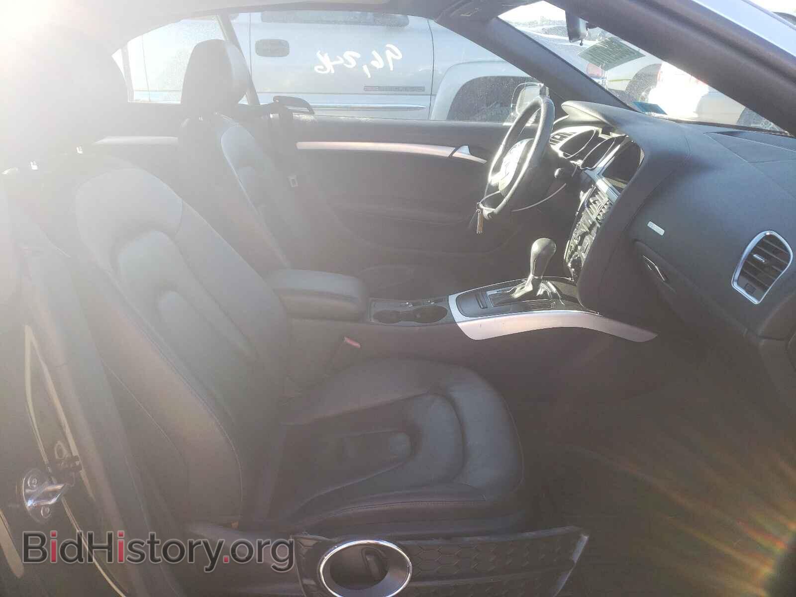 2011 AUDI A5 - VIN: WAUCFAFH0BN012120 - Фото 5