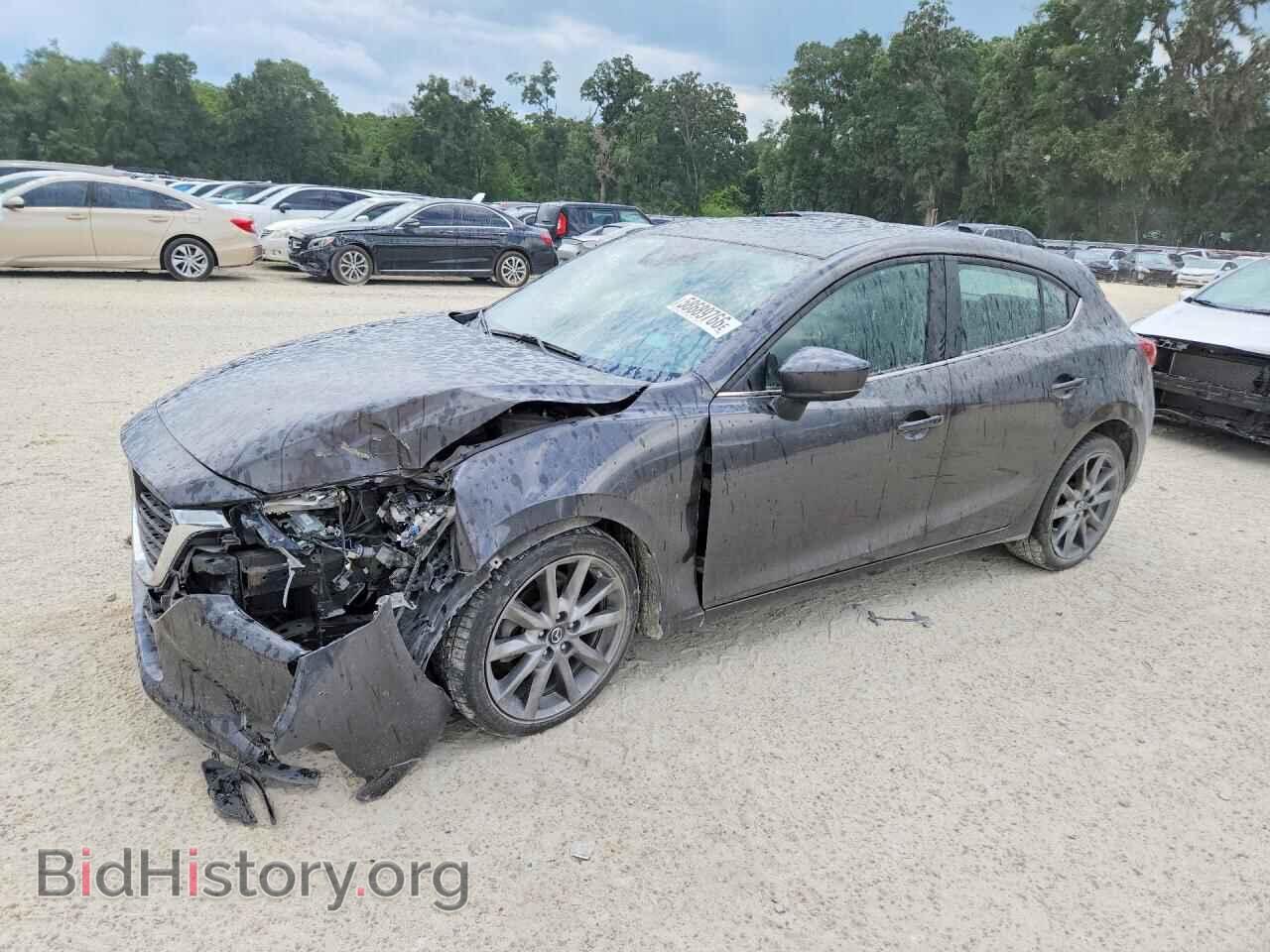Фотография 3MZBN1M33JM163371 - MAZDA 3 2018