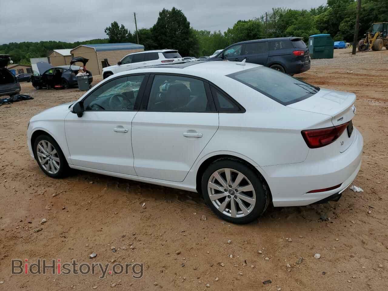 2017 AUDI A3 - VIN: WAUB8GFF1H1027619 - Фото 2