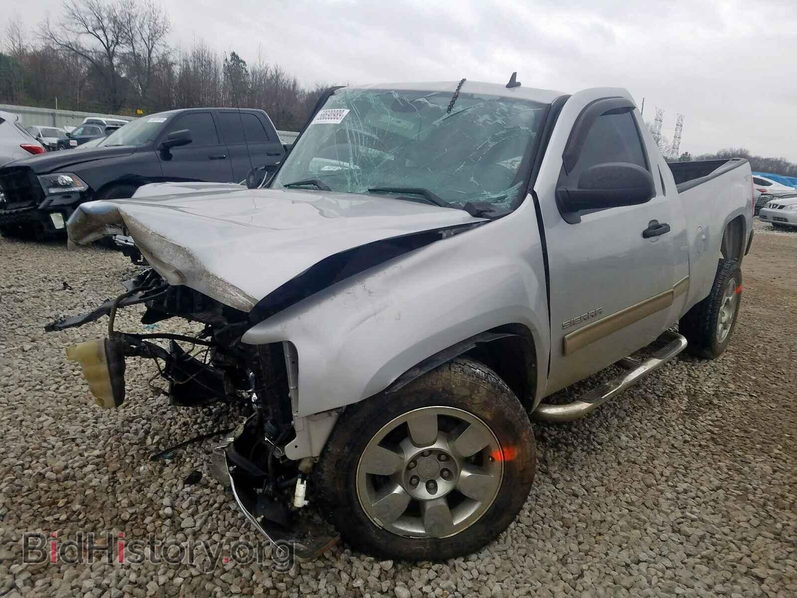 2010 GMC SIERRA K15 - VIN: 1GTSKVE33AZ205120 - Фото 2