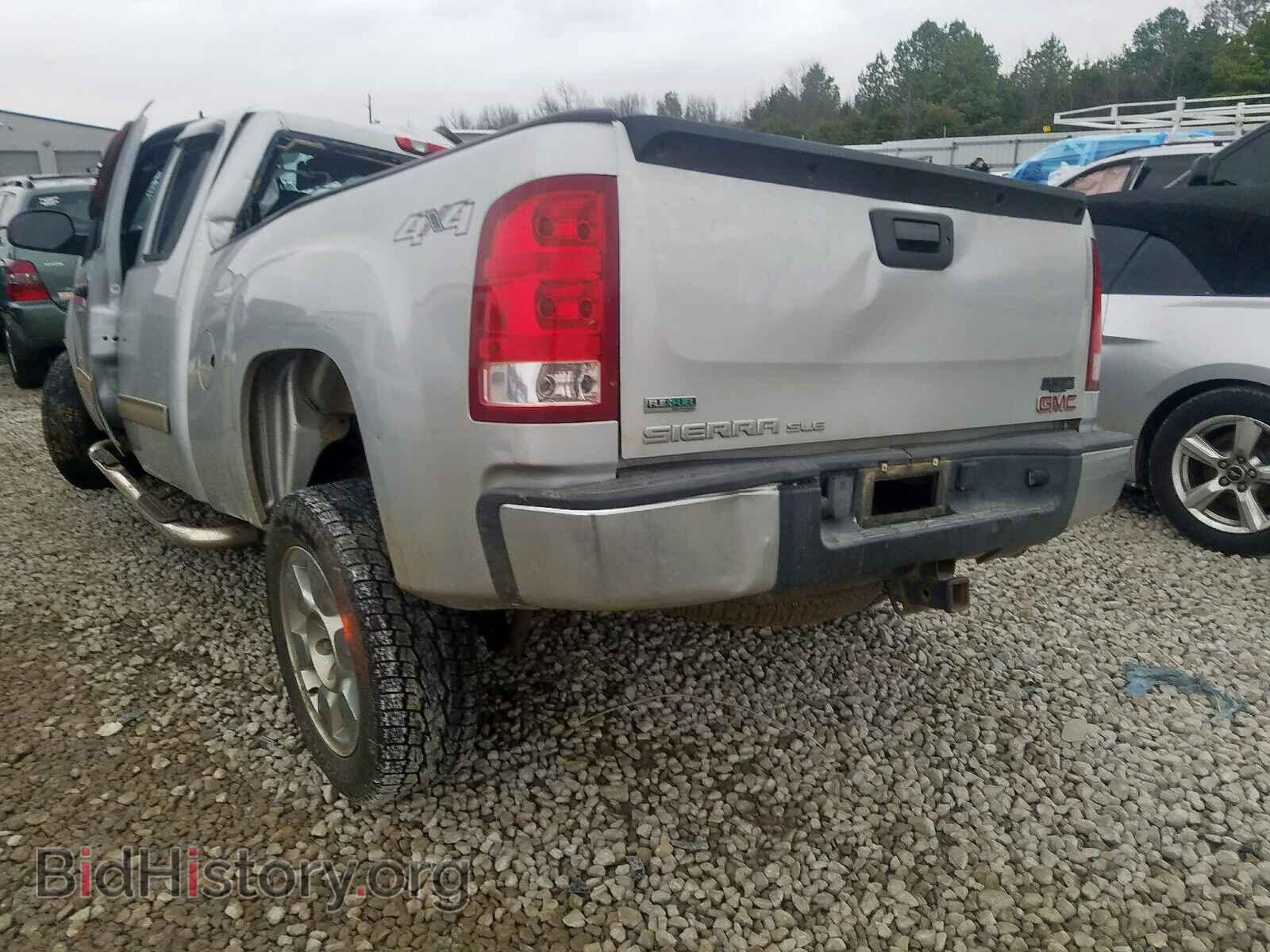 2010 GMC SIERRA K15 - VIN: 1GTSKVE33AZ205120 - Фото 3