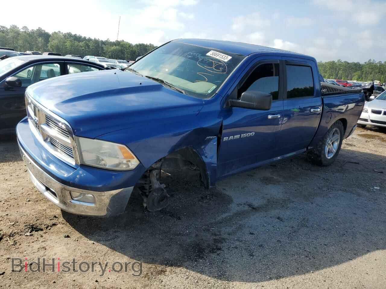 Photo 1D7RB1CT0BS670657 - DODGE All Models 2011