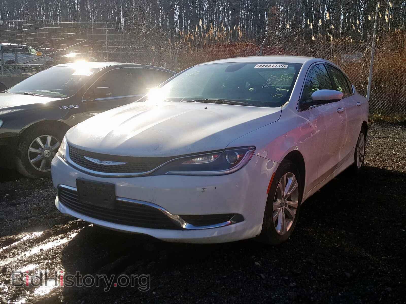 2015 CHRYSLER 200 - VIN: 1C3CCCABXFN724218 - Photo 2
