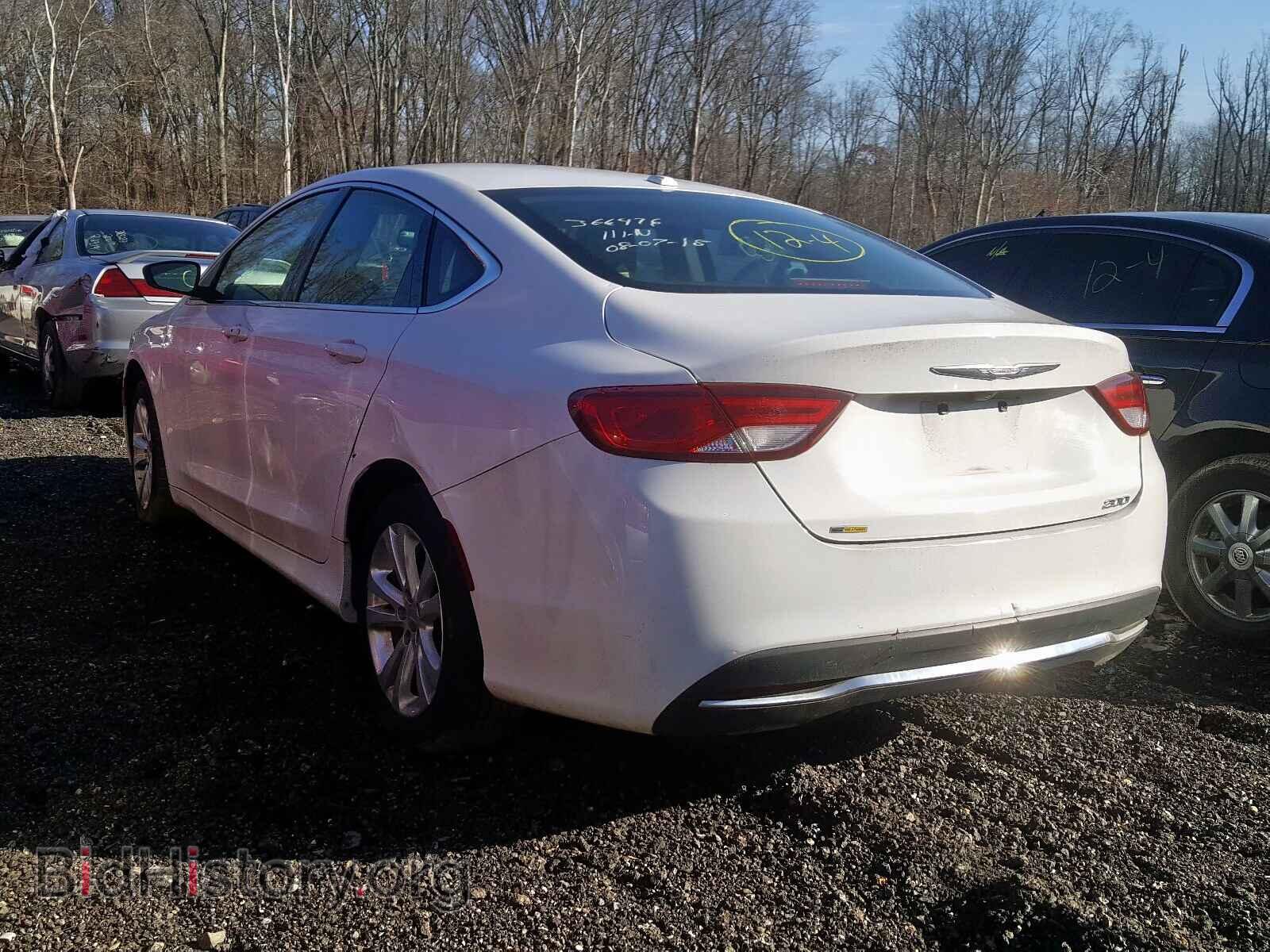 2015 CHRYSLER 200 - VIN: 1C3CCCABXFN724218 - Photo 3