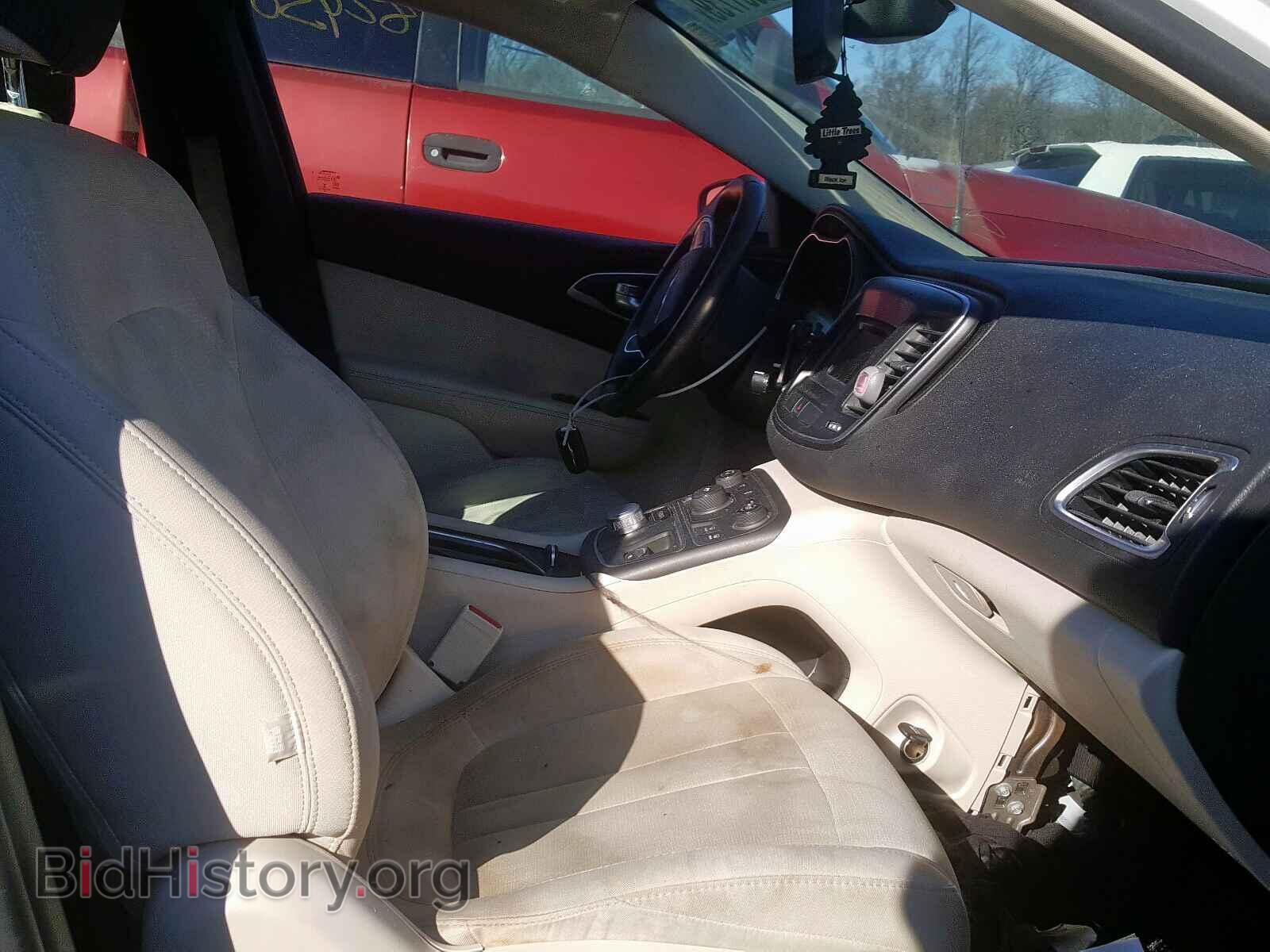 2015 CHRYSLER 200 - VIN: 1C3CCCABXFN724218 - Photo 5