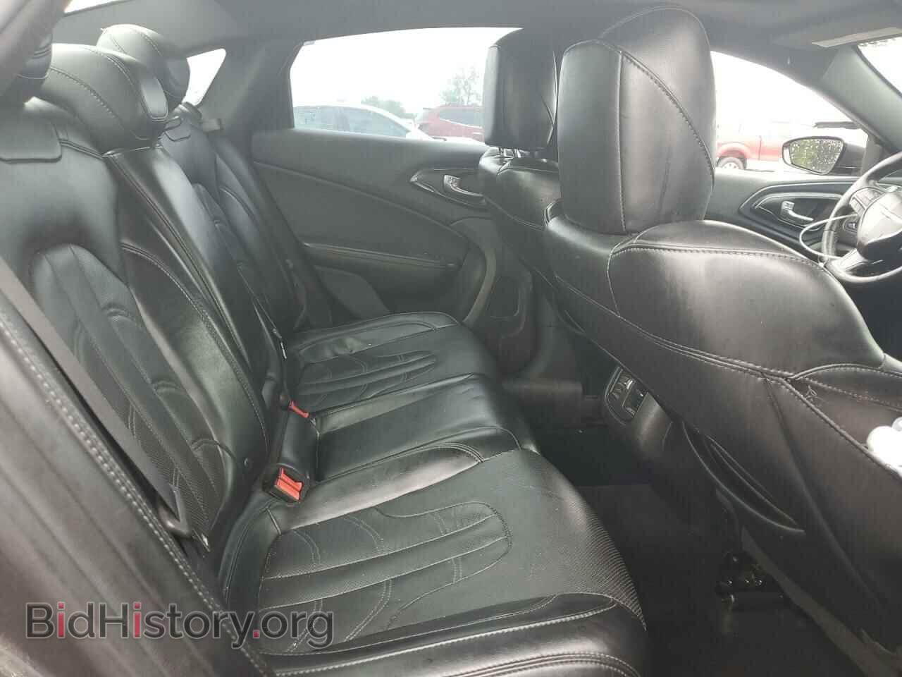 2016 CHRYSLER 200 - VIN: 1C3CCCBB0GN104526 - Фото 10