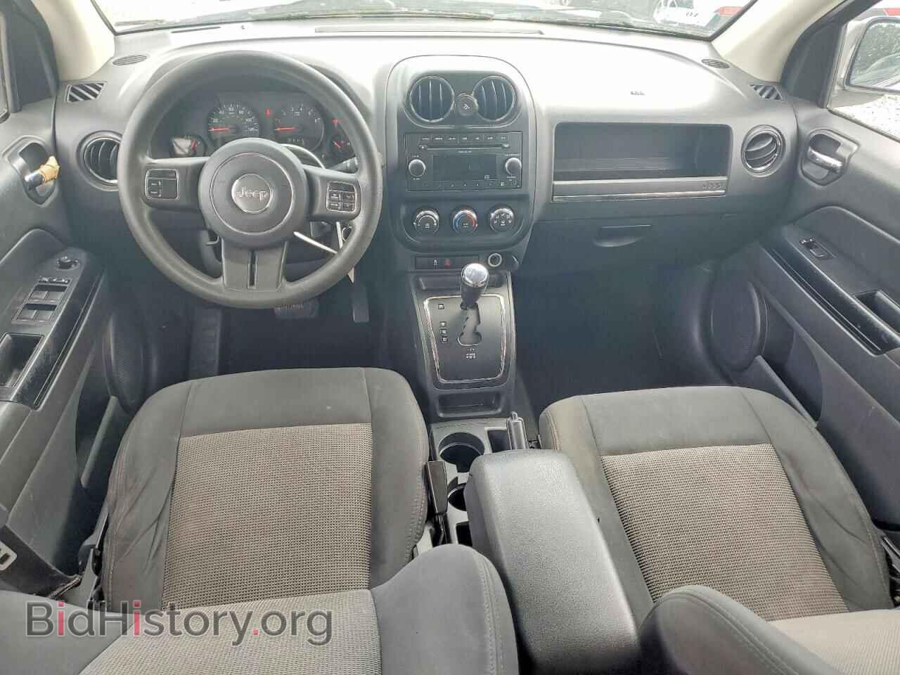 2011 JEEP COMPASS - VIN: 1J4NF1FB4BD216622 - Фото 8