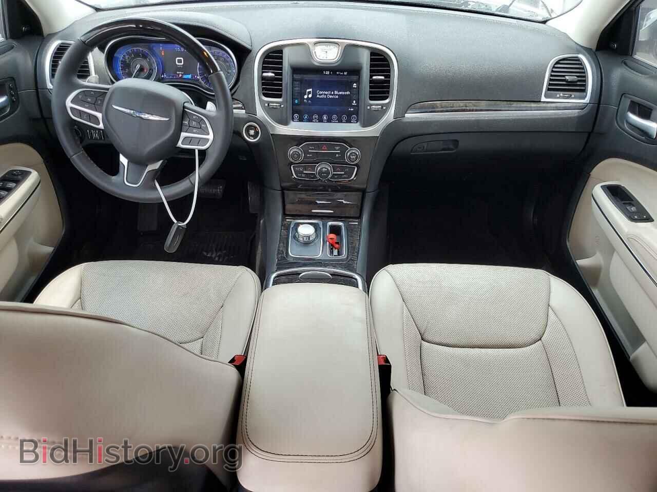 2017 CHRYSLER 300 - VIN: 2C3CCAET3HH541794 - Фото 8