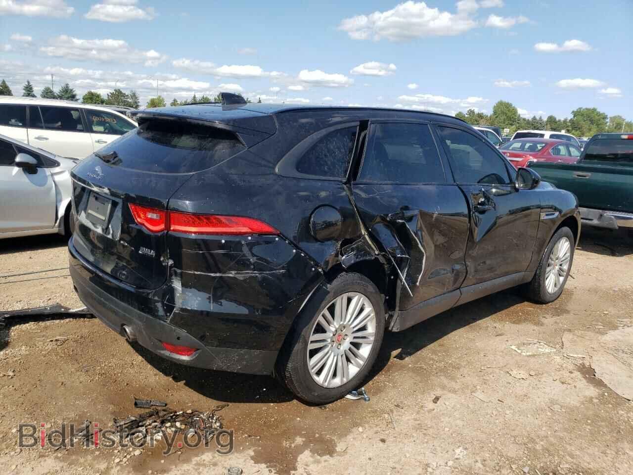 2017 JAGUAR F-PACE - VIN: SADCJ2BV2HA498730 - Фото 3