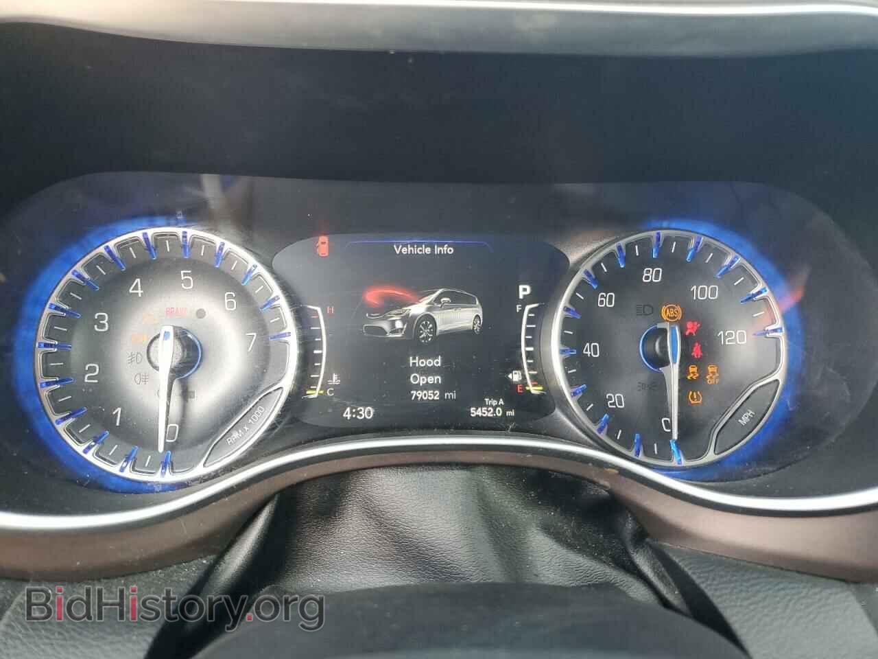 2017 CHRYSLER PACIFICA - VIN: 2C4RC1EG4HR656052 - Photo 9