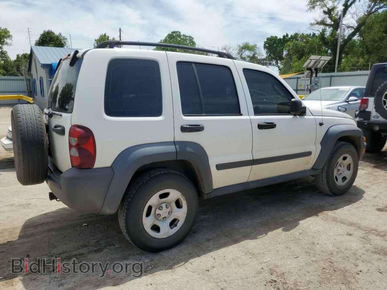 2007 JEEP LIBERTY - VIN: 1J4GK48K57W509802 - Фото 3