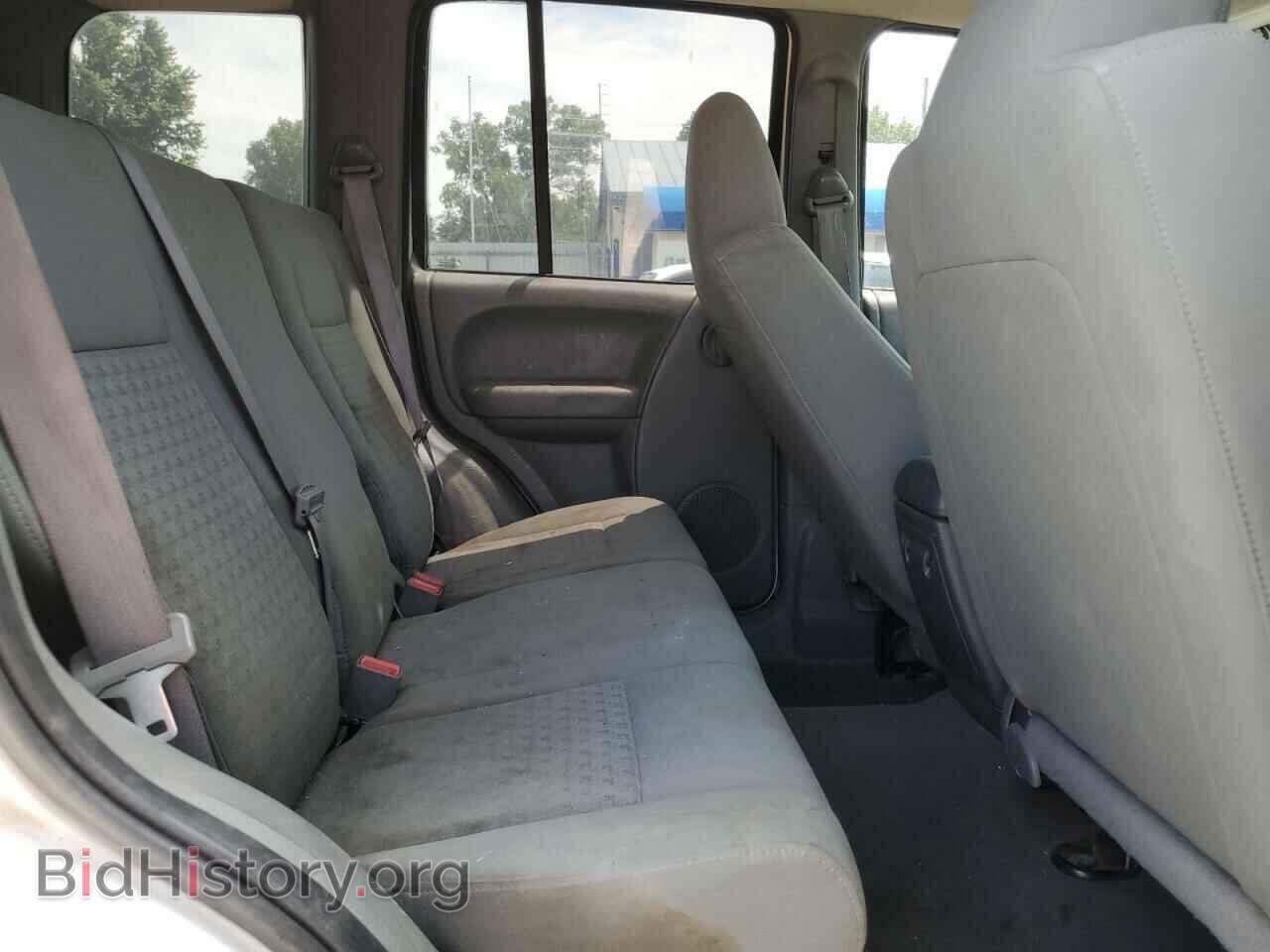 2007 JEEP LIBERTY - VIN: 1J4GK48K57W509802 - Фото 10
