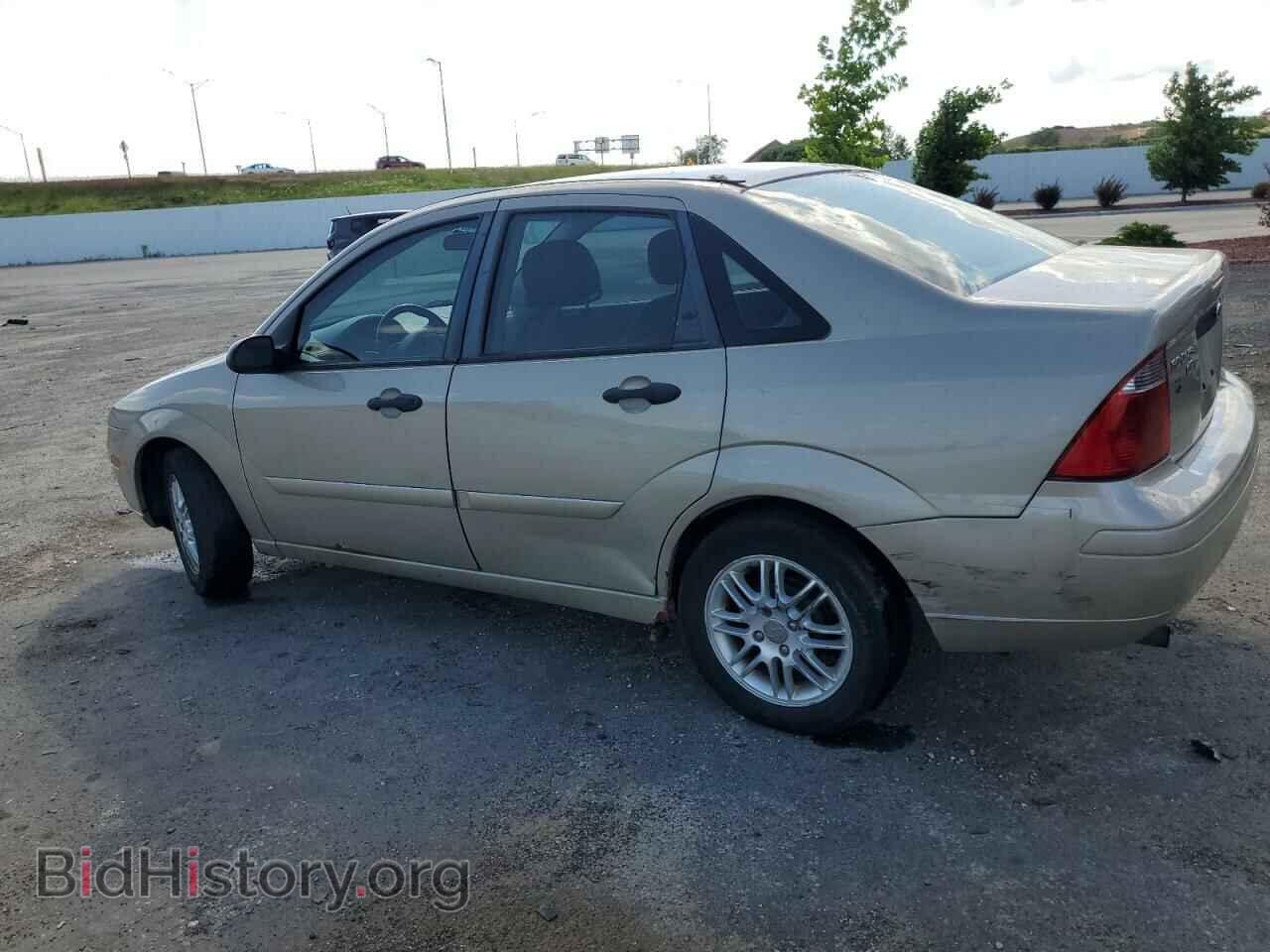 2007 FORD FOCUS - VIN: 1FAHP34N87W263906 - Фото 2