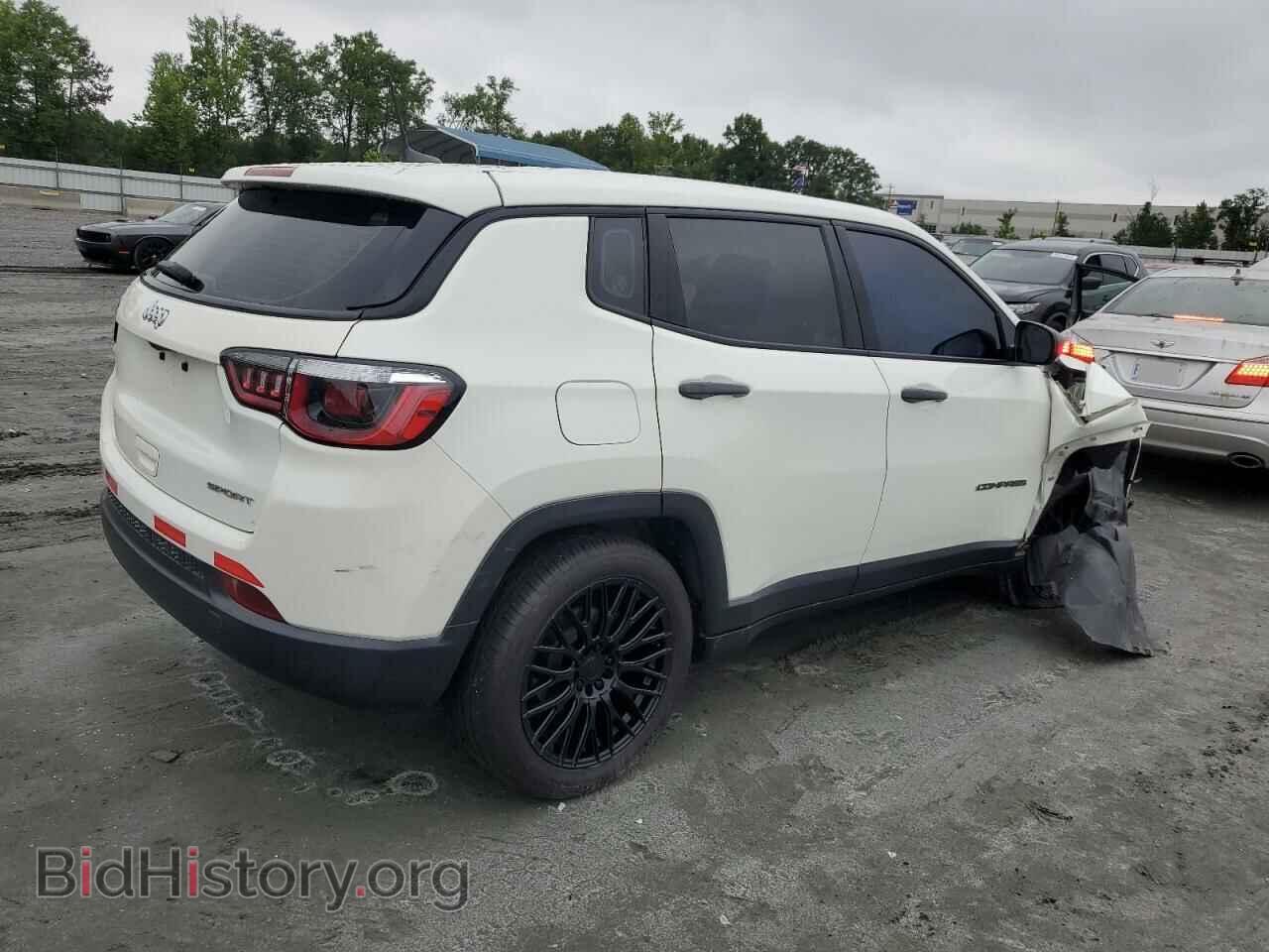 2019 JEEP COMPASS - VIN: 3C4NJCAB9KT778064 - Фото 3