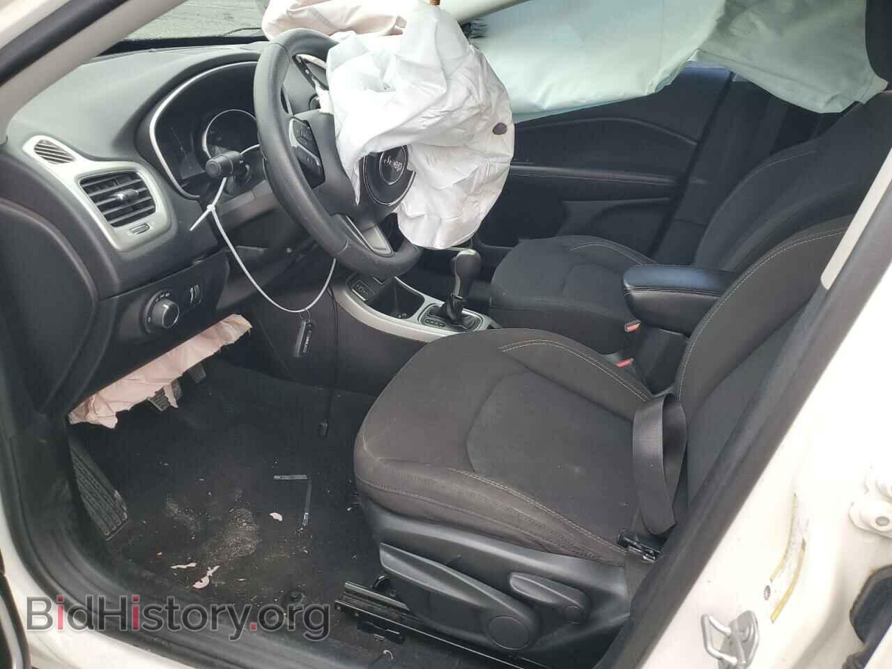 2019 JEEP COMPASS - VIN: 3C4NJCAB9KT778064 - Фото 7