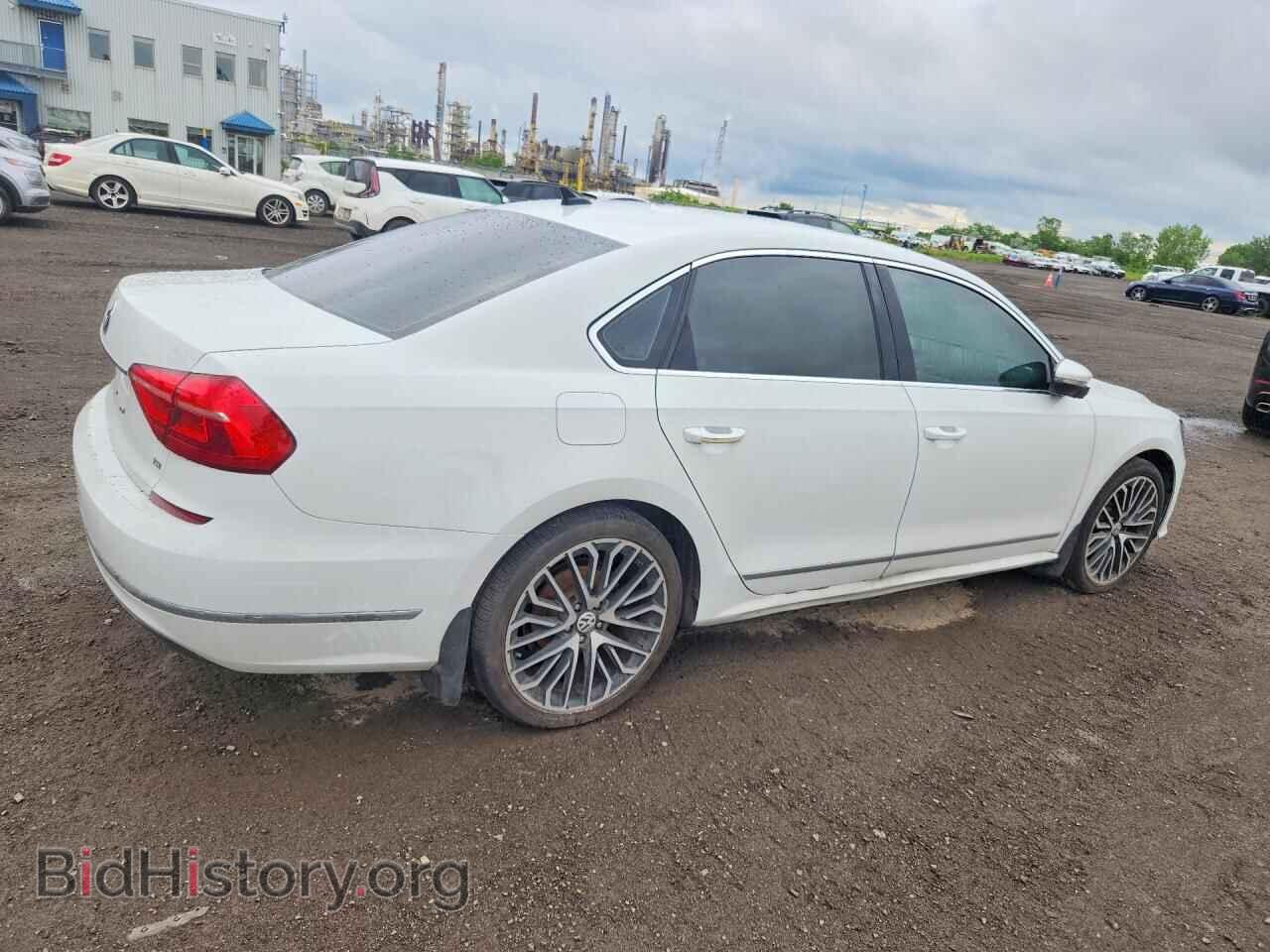2016 VOLKSWAGEN PASSAT - VIN: 1VWCS7A38GC034606 - Фото 3