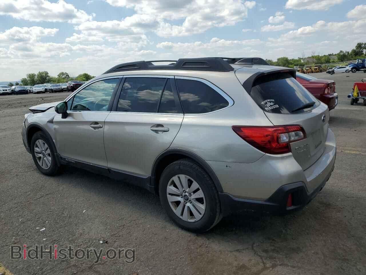 2018 SUBARU OUTBACK - VIN: 4S4BSADC2J3379172 - Фото 2