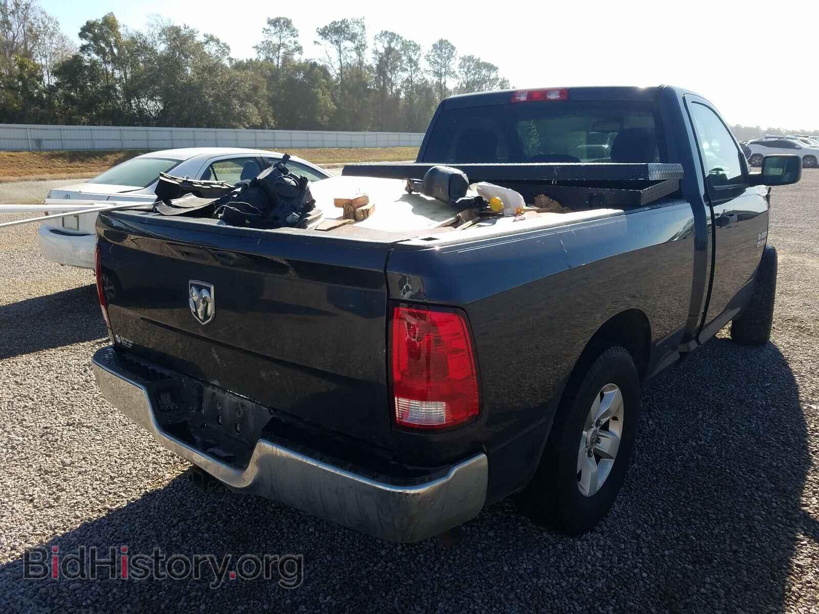 2015 RAM 1500 - VIN: 3C6JR6AG6FG618198 - Photo 4