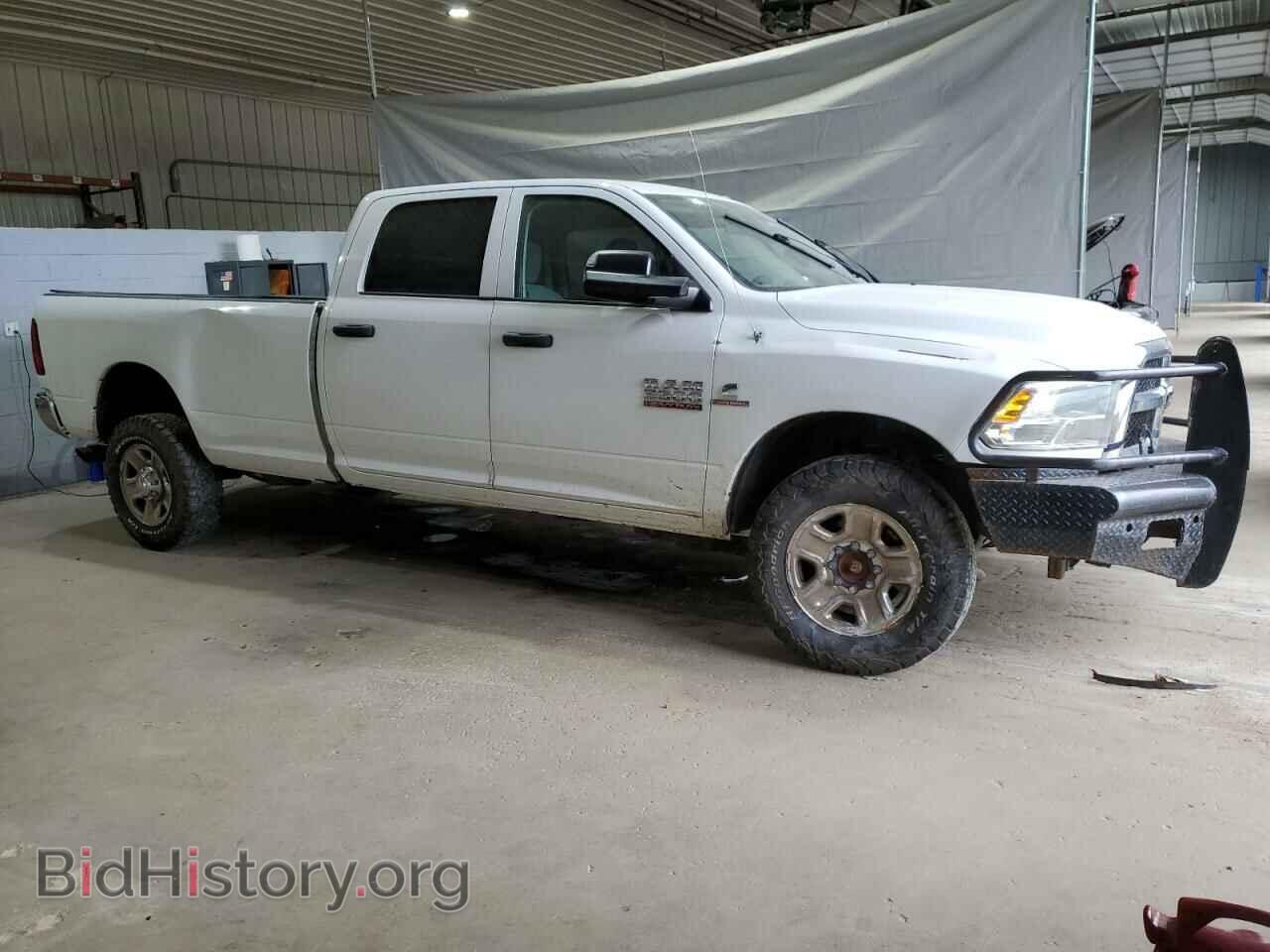 2018 RAM All Models - VIN: 3C6UR5HL7JG172923 - Фото 4