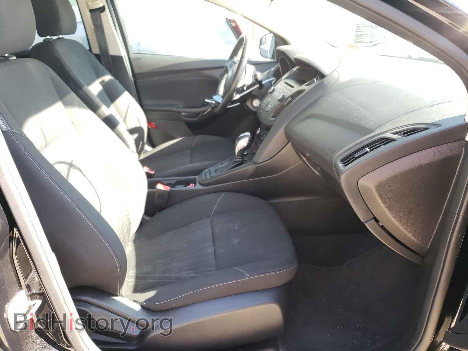 2016 FORD FOCUS - VIN: 1FADP3F2XGL394483 - Фото 5