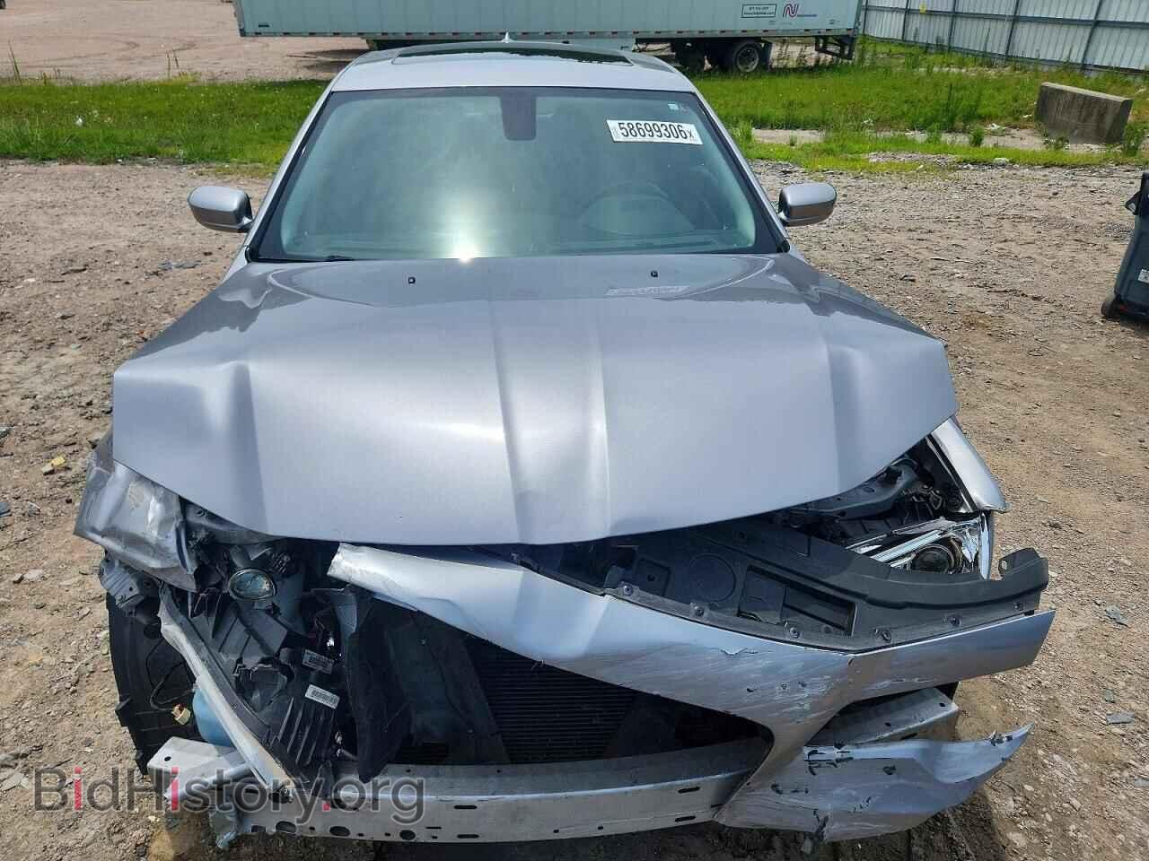 2016 CHRYSLER 300 - VIN: 2C3CCAAG8GH235424 - Фото 11