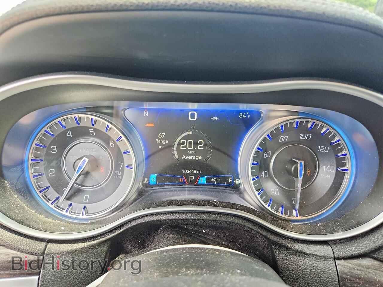 2016 CHRYSLER 300 - VIN: 2C3CCAAG8GH235424 - Фото 9