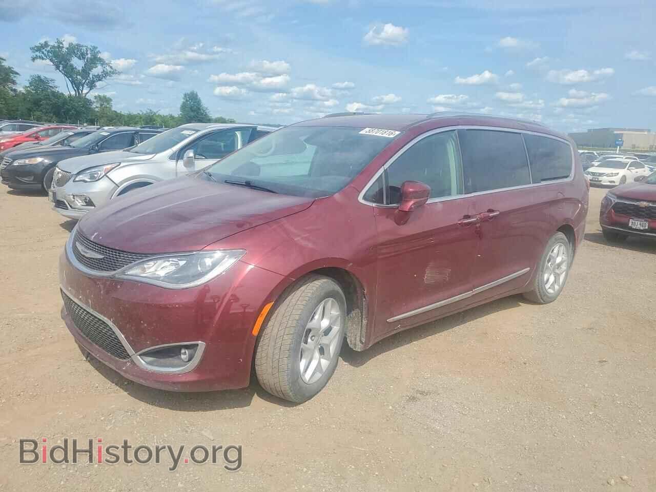 Фотография 2C4RC1EG1HR584582 - CHRYSLER PACIFICA 2017