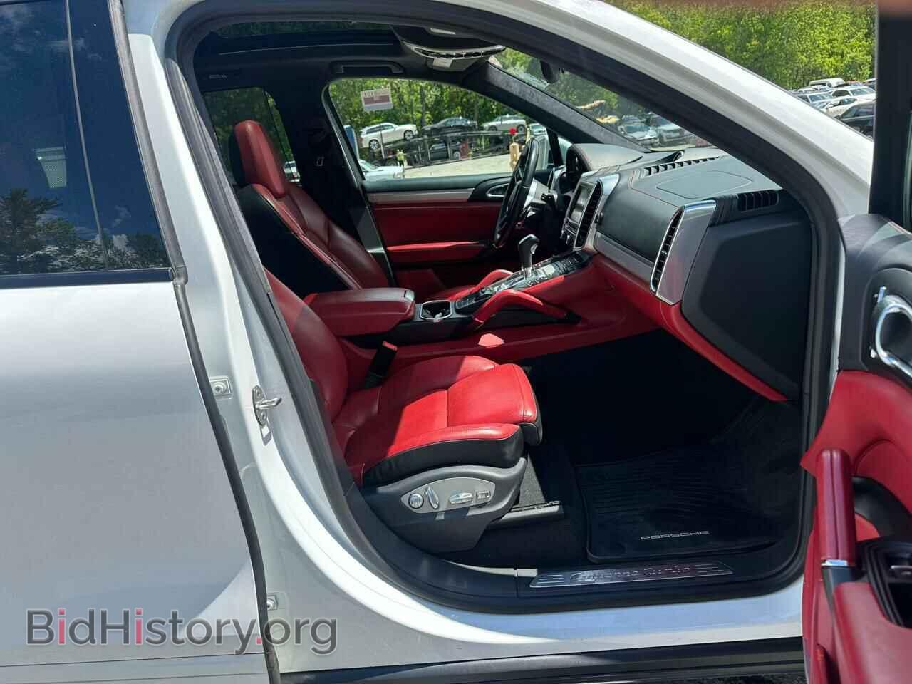 2015 PORSCHE CAYENNE - VIN: WP1AC2A27FLA81589 - Фото 8