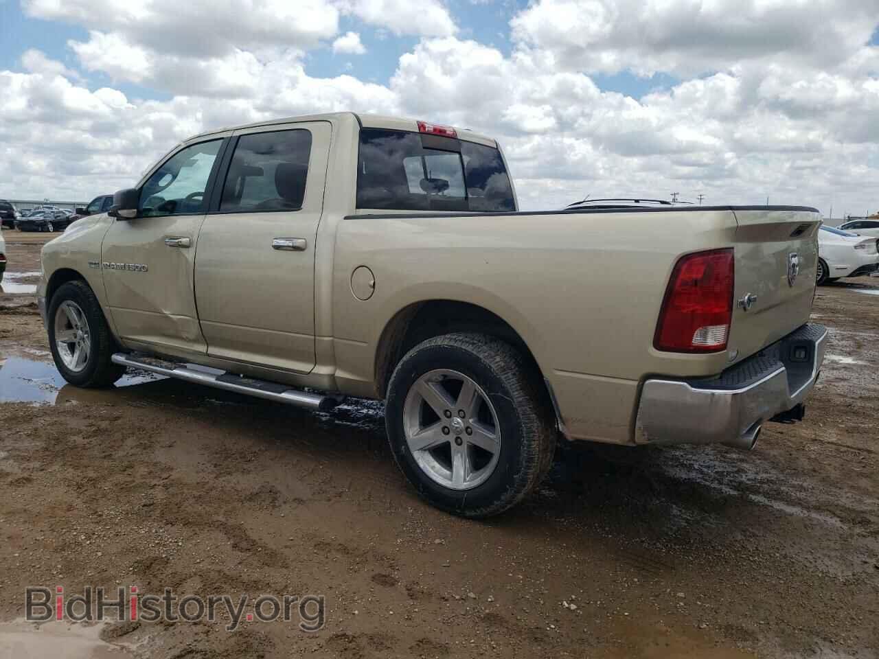 2011 DODGE All Models - VIN: 1D7RB1CTXBS637696 - Фото 2
