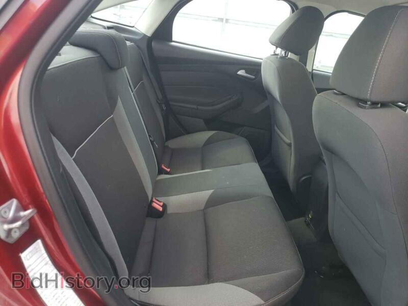 2014 Ford FOCUS (VIN 1FADP3F28EL313963) — фото 6 из 10