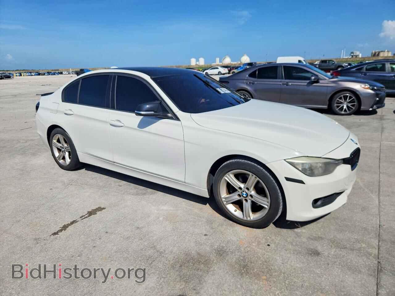 2015 BMW 3 SERIES - VIN: WBA3B1C55FP830975 - Фото 4