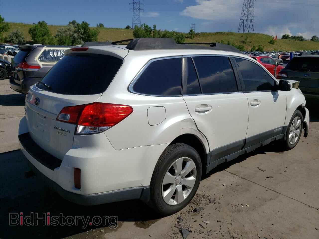 2010 SUBARU OUTBACK - VIN: 4S4BRBCC8A3320128 - Photo 3