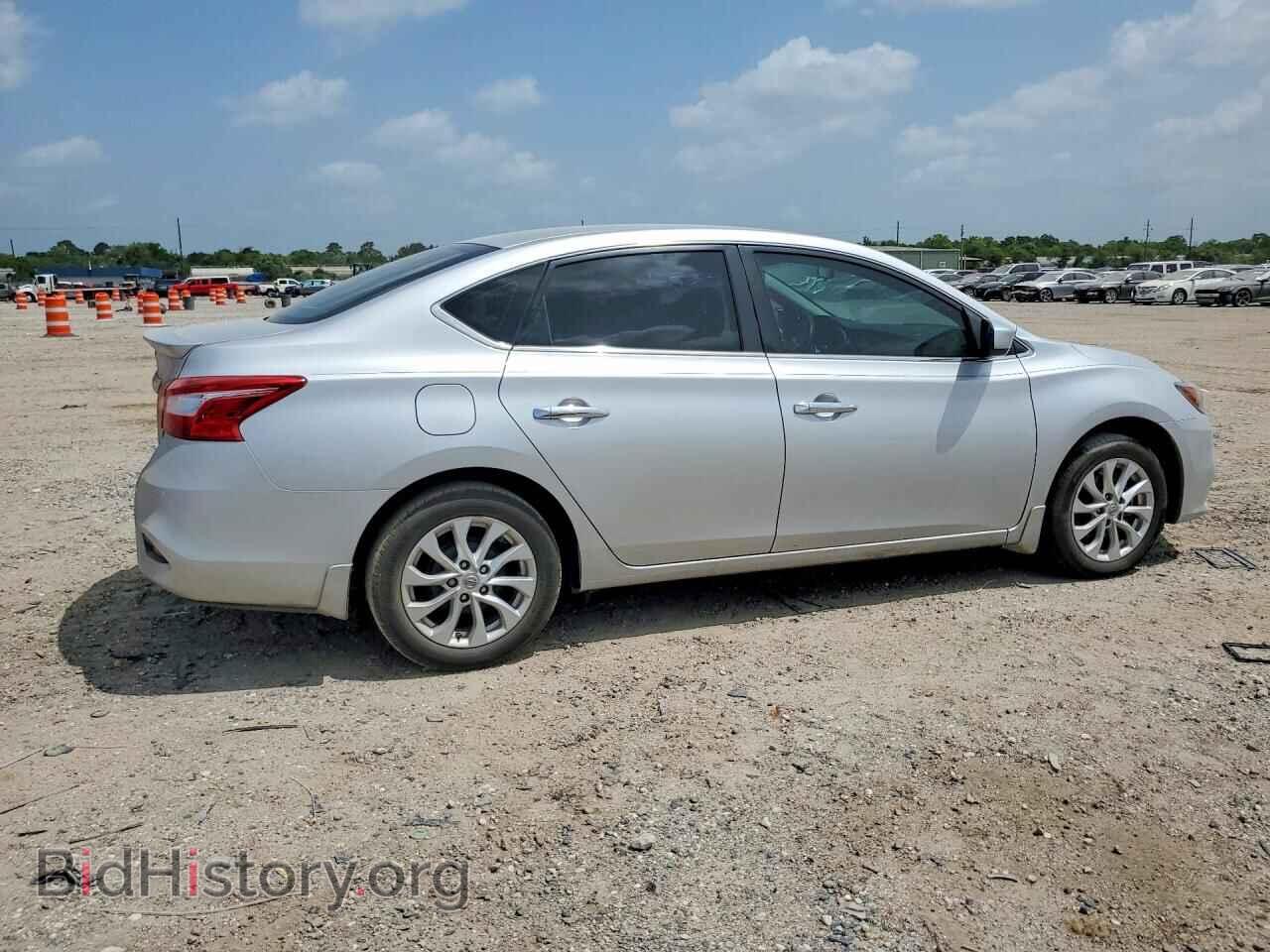 2019 NISSAN SENTRA - VIN: 3N1AB7AP1KY225719 - Фото 3