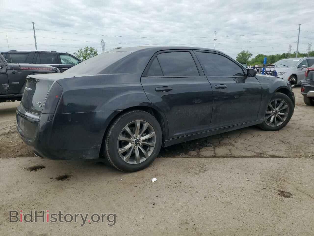 2014 CHRYSLER 300 - VIN: 2C3CCAGG9EH352708 - Фото 3