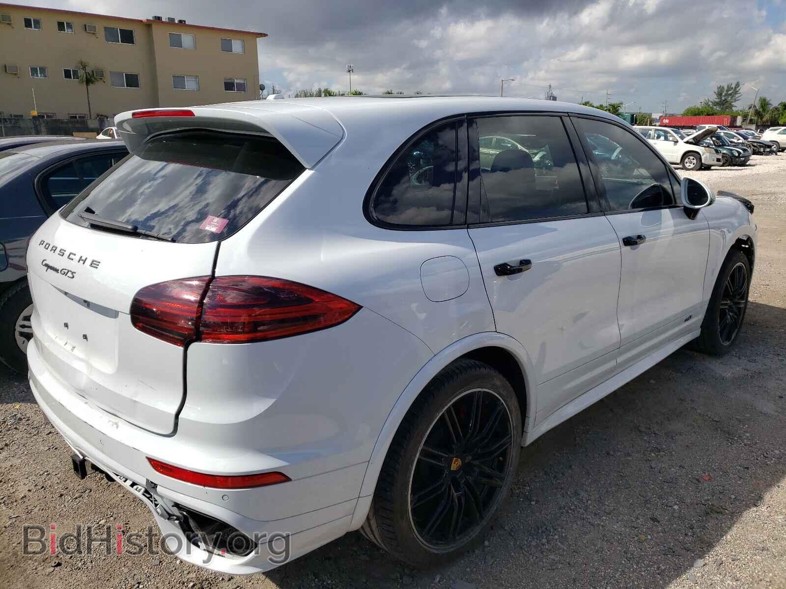 2017 PORSCHE CAYENNE - VIN: WP1AD2A2XHLA81408 - Фото 4